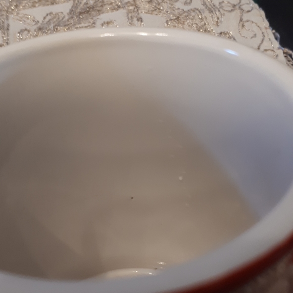 red ceramic Louisville mug - Picture 7 of 8